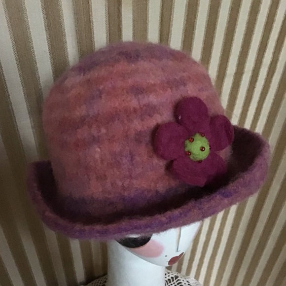 Hand Felted Wide Brim Cloche - Picture 2 of 3
